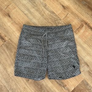 Men’s swim trunks black-and-white size medium